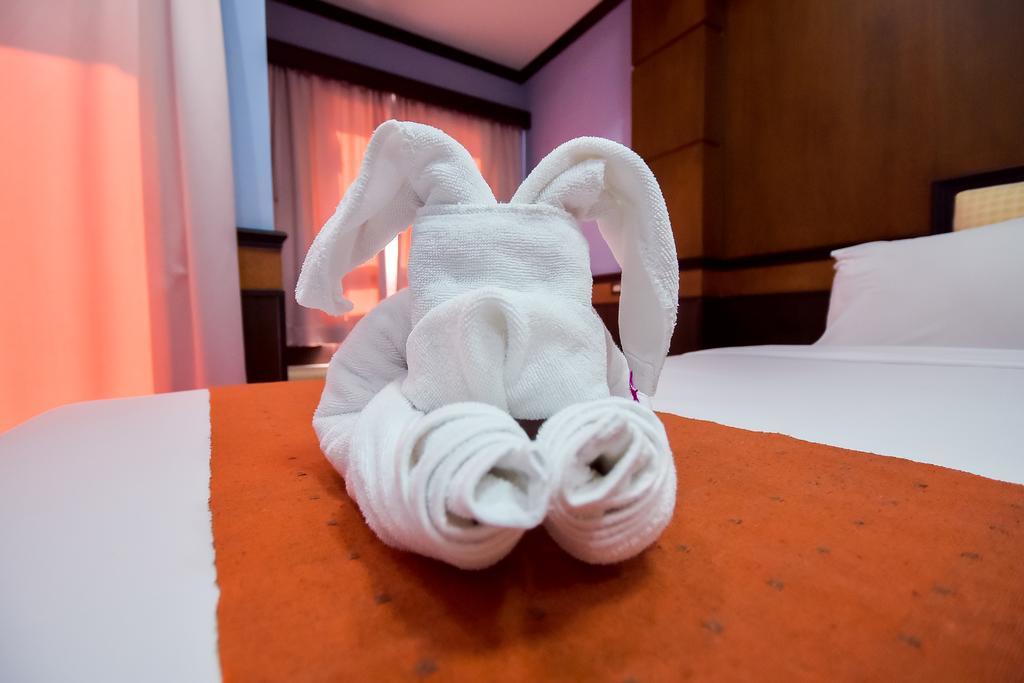 Season Palace Huahin Hotel Cha-Am Dış mekan fotoğraf
