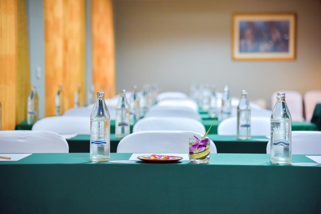Season Palace Huahin Hotel Cha-Am Dış mekan fotoğraf