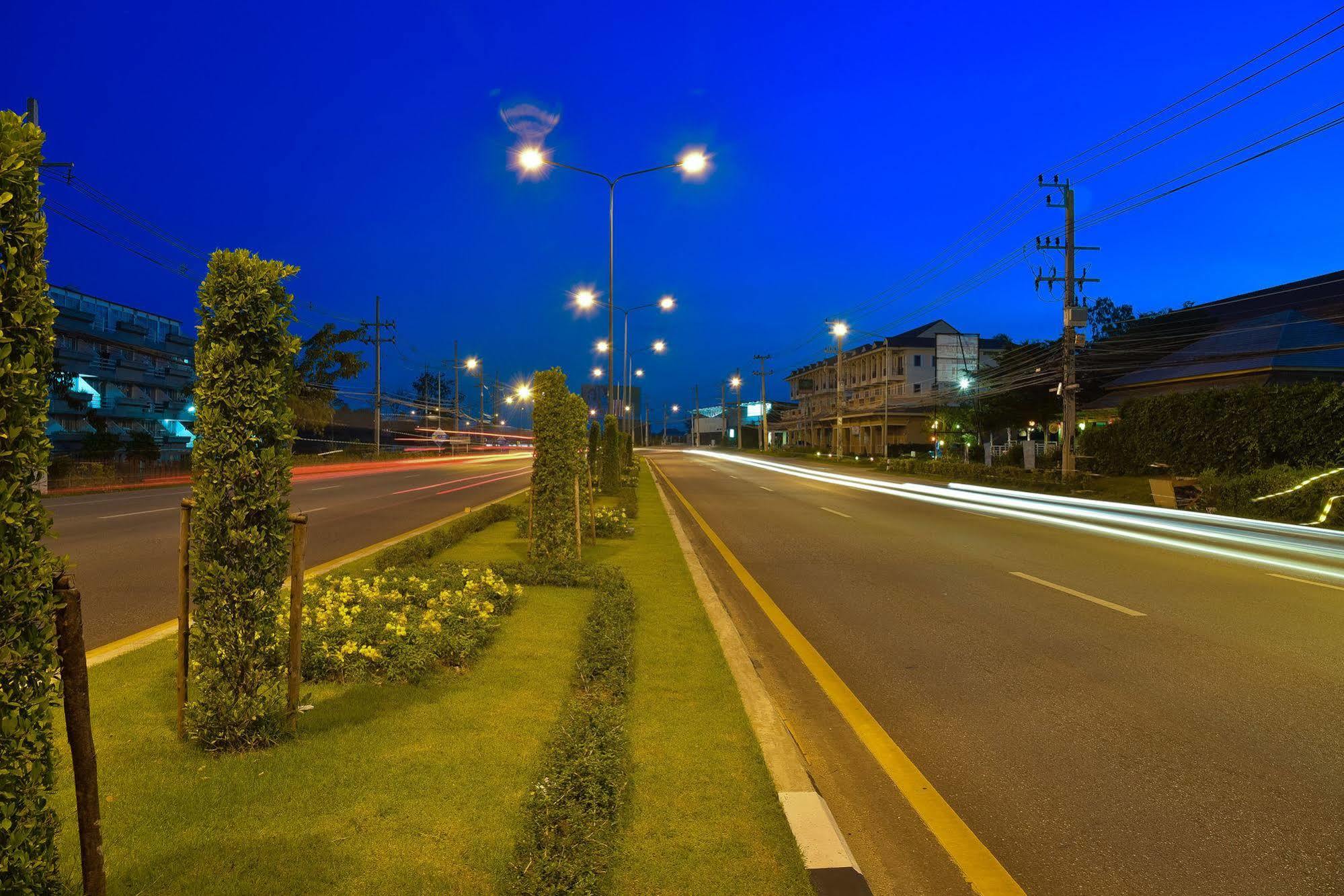 Season Palace Huahin Hotel Cha-Am Dış mekan fotoğraf